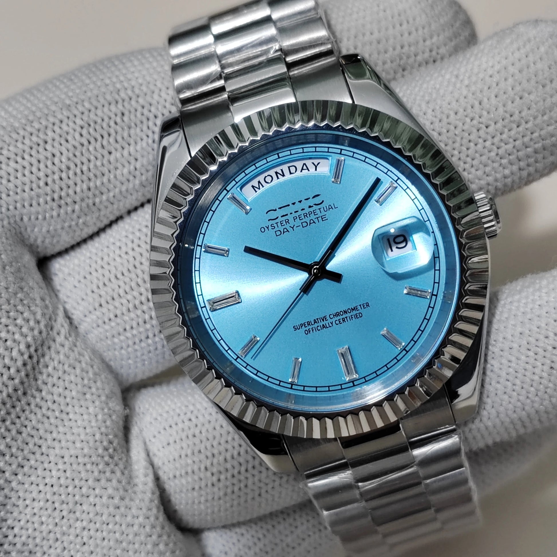 Day&Date